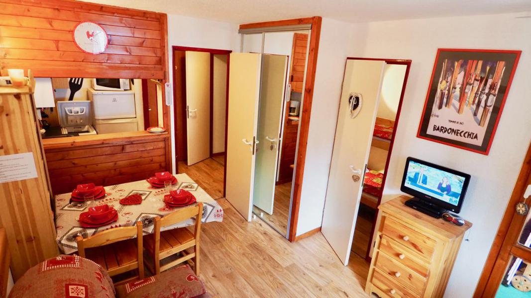Holiday in mountain resort Studio cabin 4 people (43) - La Résidence Chavière - Valfréjus - Living room