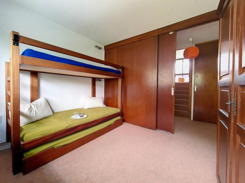 Holiday in mountain resort 2 room duplex apartment 5 people (612) - La Résidence Côte Brune - Les Menuires - Bedroom