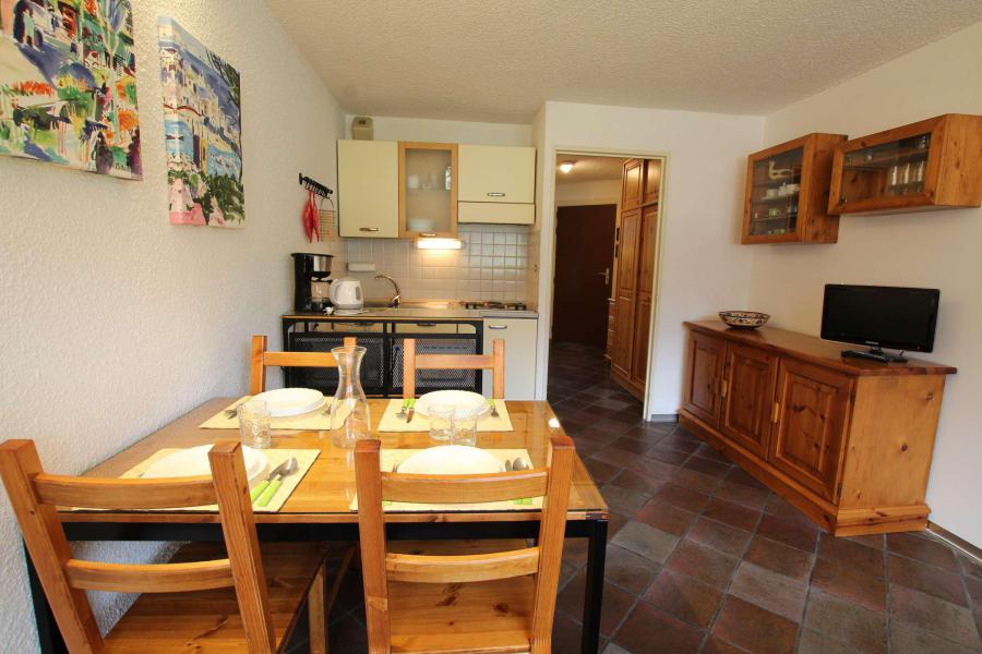 Urlaub in den Bergen 2-Zimmer-Appartment für 4 Personen (SPOD10) - La Résidence Ferme d'Augustin - Montgenèvre - Wohnzimmer