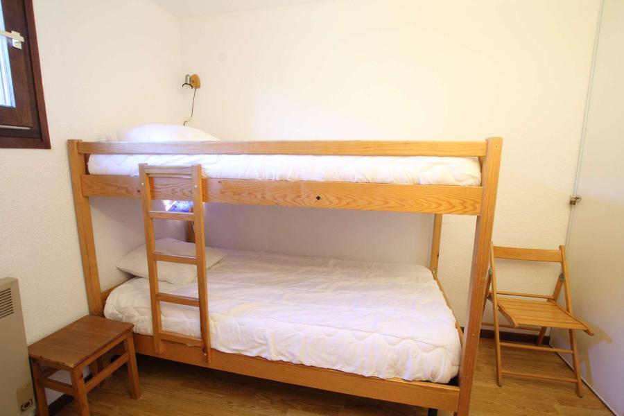 Urlaub in den Bergen 3-Zimmer-Appartment für 6 Personen (MTG110) - La Résidence Ferme d'Augustin - Montgenèvre - Schlafzimmer