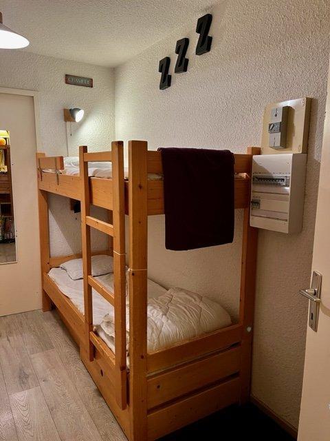 Vacaciones en montaña Apartamento 2 piezas para 4 personas (420) - La Résidence Ferme d'Augustin - Montgenèvre - Camas literas