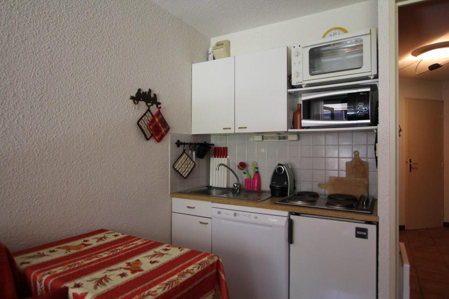 Vacaciones en montaña Apartamento 4 piezas para 6 personas (D09) - La Résidence Ferme d'Augustin - Montgenèvre - Kitchenette