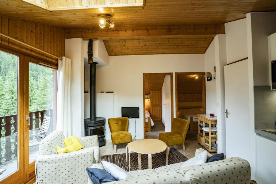 Urlaub in den Bergen 4-Zimmer-Appartment für 6 Personen - La Résidence Forsythia - Châtel - Wohnzimmer