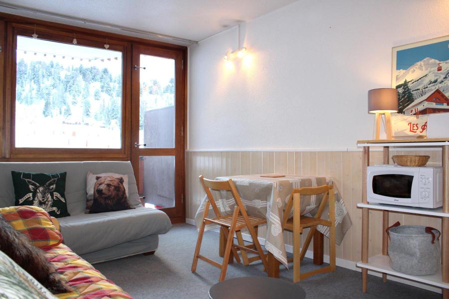 Holiday in mountain resort Studio 4 people (324) - La Résidence France - La Plagne - Living room