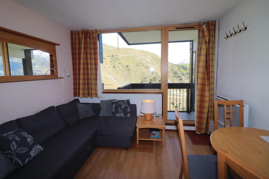 Urlaub in den Bergen Studio Schlafnische 4 Personen (179) - La Résidence Home Club - Tignes - Wohnzimmer