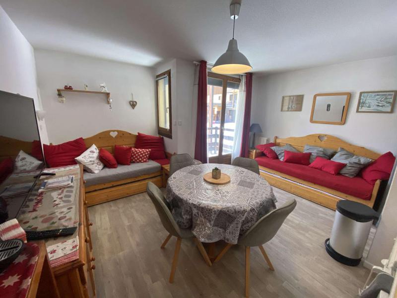 Holiday in mountain resort 2 room apartment 5 people (474) - La Résidence l'Altair - Risoul - Accommodation