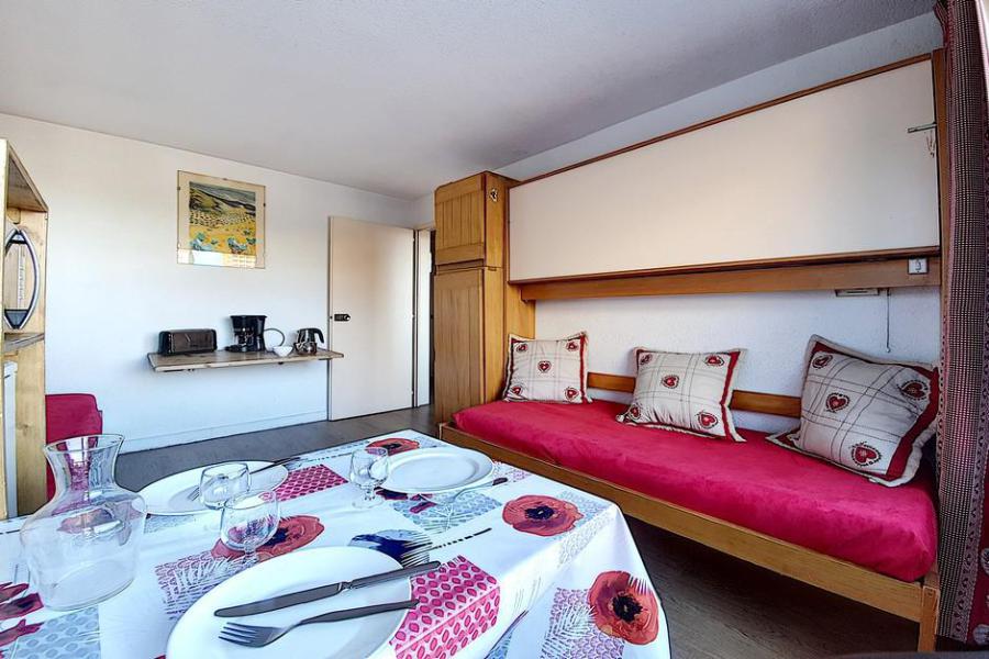 Holiday in mountain resort 2 room apartment 4 people (128) - La Résidence la Chavière - Les Menuires - Living room