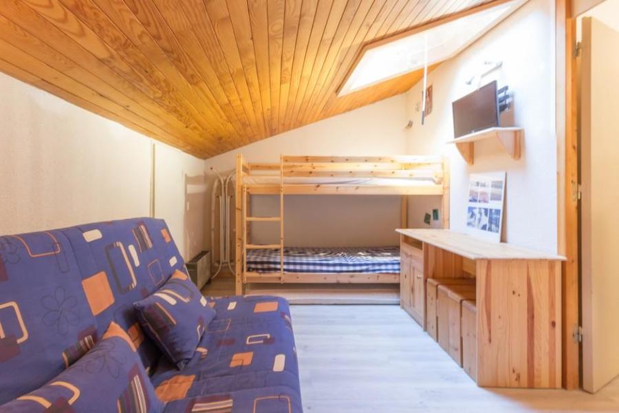 Holiday in mountain resort Studio cabin mezzanine 6 people (64) - La Résidence la Traverse - Montchavin La Plagne - Accommodation