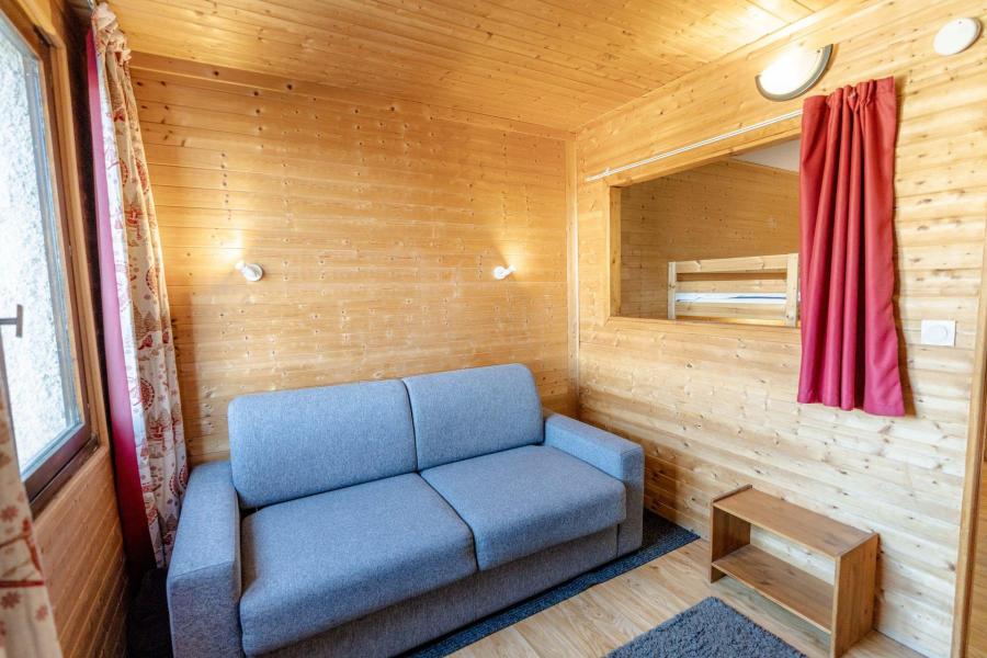 Holiday in mountain resort Studio sleeping corner 4 people (103) - La Résidence le 1650 - Les Orres - Living room