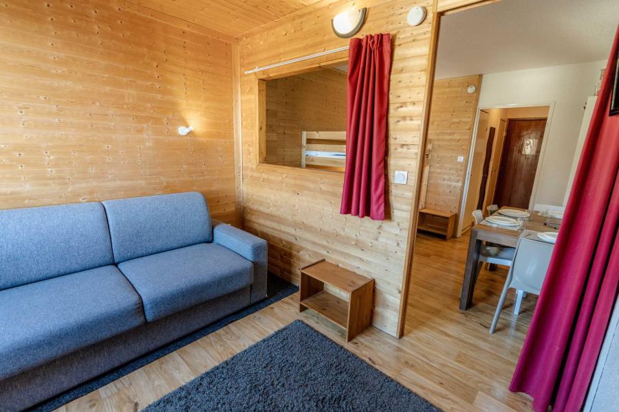 Holiday in mountain resort Studio sleeping corner 4 people (103) - La Résidence le 1650 - Les Orres - Living room