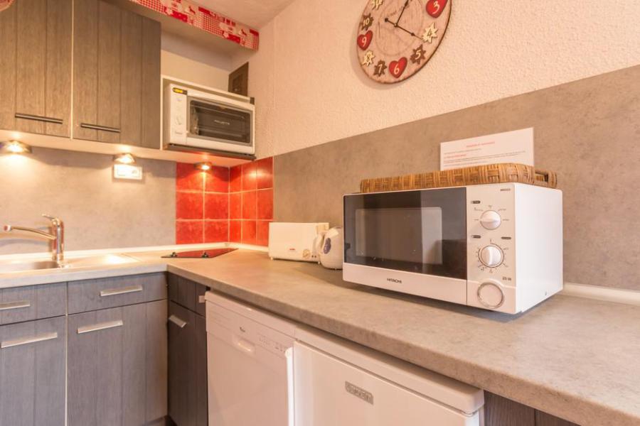 Holiday in mountain resort Studio cabin 4 people (BAI2) - La Résidence le Bastion I - Montchavin La Plagne - Kitchenette