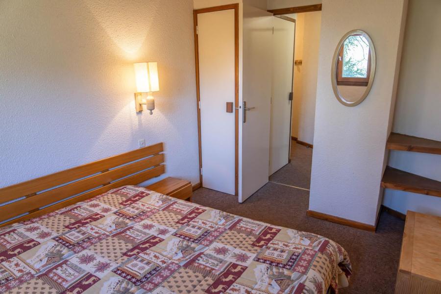 Vakantie in de bergen Appartement 2 kamers 5 personen (B303) - La Résidence le Belvédère - Les Orres - Kamer