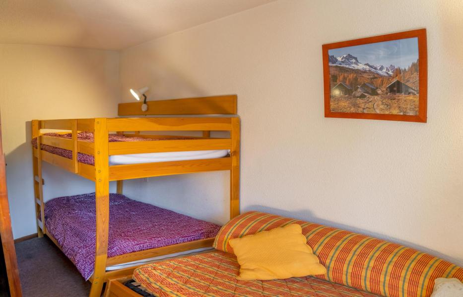 Holiday in mountain resort Studio cabin 4 people (B709) - La Résidence le Belvédère - Les Orres - Bedroom