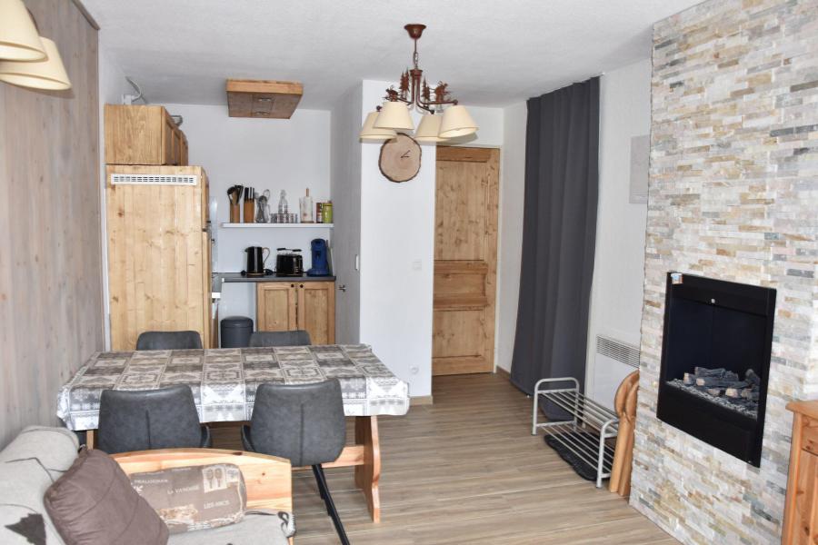 Urlaub in den Bergen 3-Zimmer-Appartment für 6 Personen (27) - La Résidence le Blanchot - Pralognan-la-Vanoise - Wohnzimmer