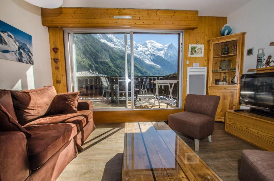 Holiday in mountain resort 3 room apartment 4 people (Mila) - La Résidence le Clos du Savoy - Chamonix - Living room