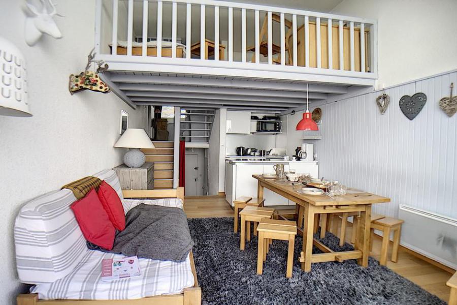 Urlaub in den Bergen Wohnung 2 Mezzanine Zimmer 6 Leute (1025) - La Résidence le Danchet - Les Menuires - Wohnzimmer