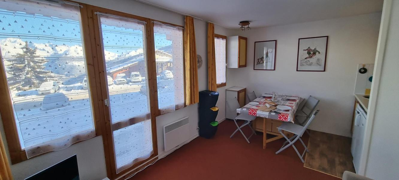 Urlaub in den Bergen Studio Schlafnische 4 Personen (5) - La Résidence le Domino - Montchavin La Plagne - Wohnzimmer