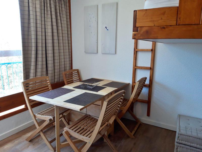 Vakantie in de bergen Studio cabine 4 personen (623) - La Résidence le Miravidi - Les Arcs - Woonkamer