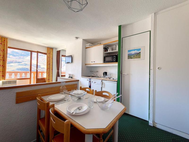 Urlaub in den Bergen 2-Zimmer-Appartment für 4 Personen (715) - La Résidence le Necou - Les Menuires - Wohnzimmer