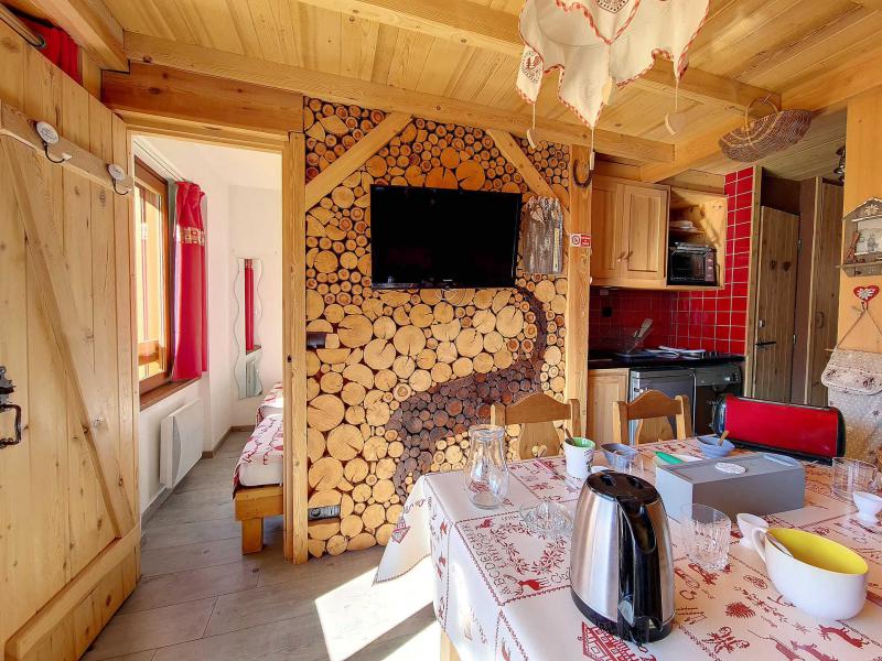 Vacanze in montagna Appartamento 2 stanze per 4 persone (415) - La Résidence le Necou - Les Menuires - Soggiorno