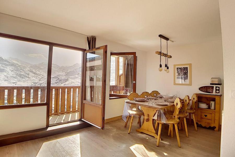 Vacanze in montagna Appartamento su due piani 3 stanze per 6 persone (712) - La Résidence le Necou - Les Menuires - Soggiorno