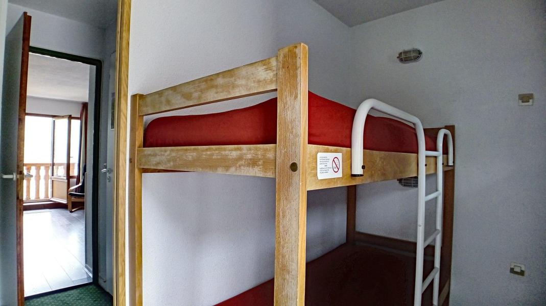 Holiday in mountain resort Studio sleeping corner 4 people (520) - La Résidence le Necou - Les Menuires - Bedroom