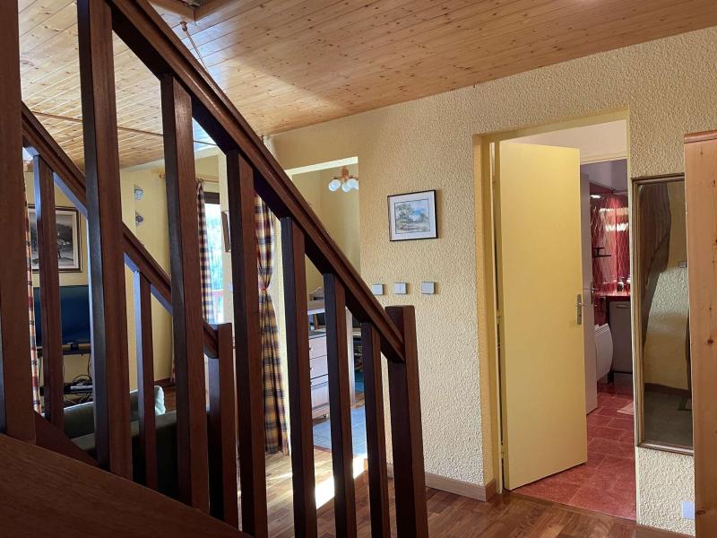 Vacaciones en montaña Apartamento 4 piezas mezzanine para 8 personas (640-202) - La Résidence le Picamont - Montgenèvre - Escalera