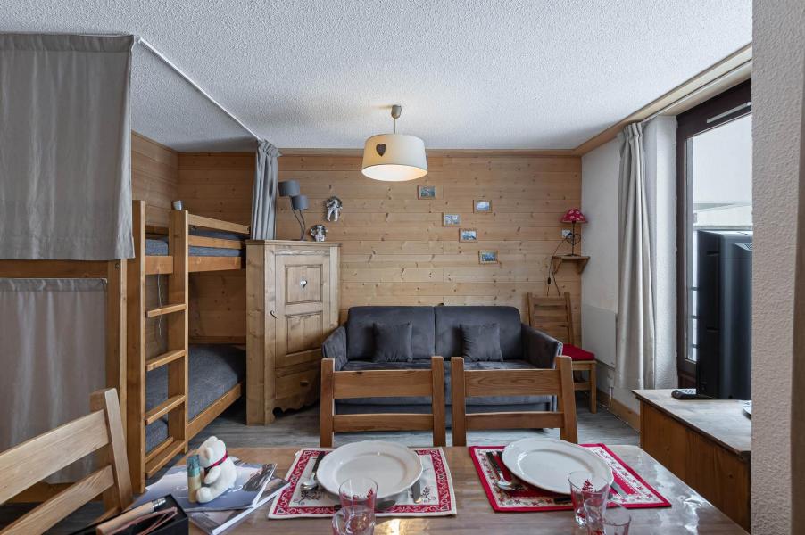 Holiday in mountain resort Studio sleeping corner 4 people (1) - La Résidence le Roc de Péclet 2 - Val Thorens - Dining area