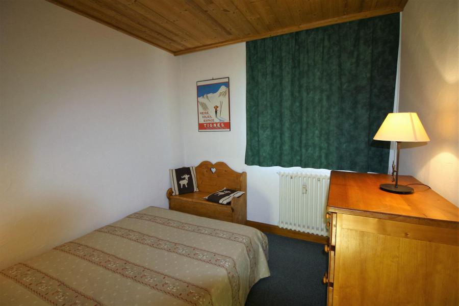 Holiday in mountain resort 2 room apartment 4 people (12BCL) - La Résidence le Shamrock - Tignes - Bedroom