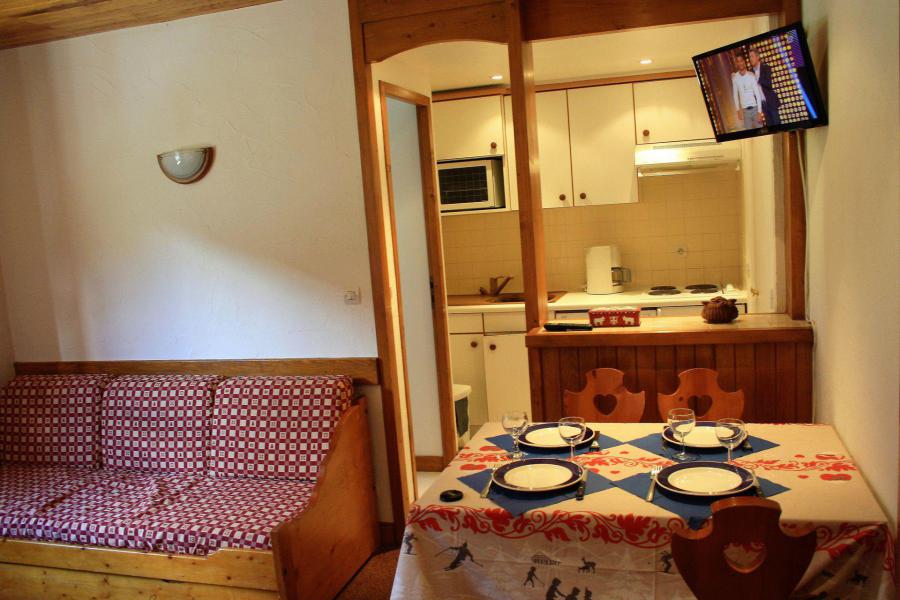 Holiday in mountain resort 2 room apartment 4 people (12BCL) - La Résidence le Shamrock - Tignes - Living room