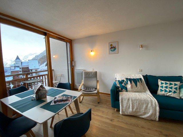Holiday in mountain resort 2 room apartment sleeping corner 5 people (811) - La résidence le Soleil - Les 2 Alpes - Accommodation