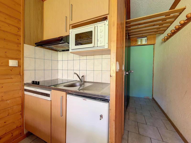 Holiday in mountain resort Studio cabin 4 people (225) - La Résidence le Villaret - Les Menuires - Kitchen