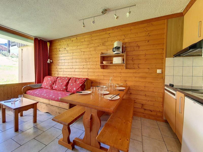 Holiday in mountain resort Studio cabin 4 people (225) - La Résidence le Villaret - Les Menuires - Living room