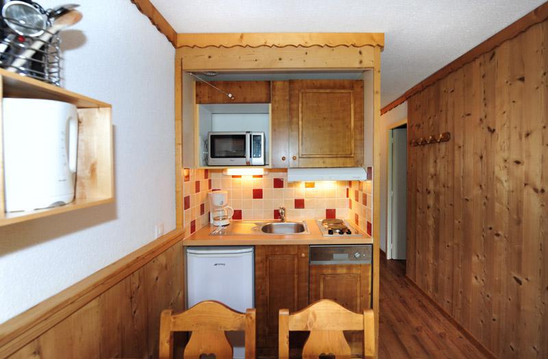 Holiday in mountain resort Studio cabin 4 people (404) - La Résidence le Villaret - Les Menuires - Living room