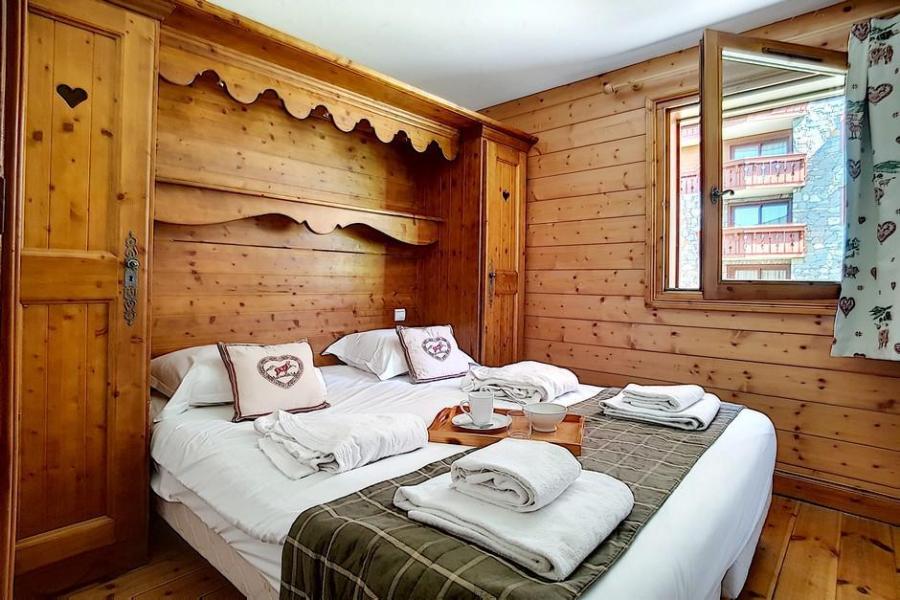 Urlaub in den Bergen 3-Zimmer-Holzhütte für 6 Personen (14) - La Résidence les Alpages de Reberty - Les Menuires - Schlafzimmer