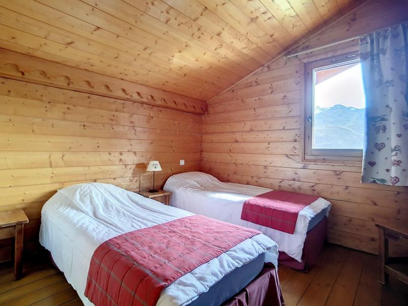 Urlaub in den Bergen 5 Zimmer Maisonettewohnung für 10 Personen (23) - La Résidence les Alpages de Reberty - Les Menuires - Schlafzimmer