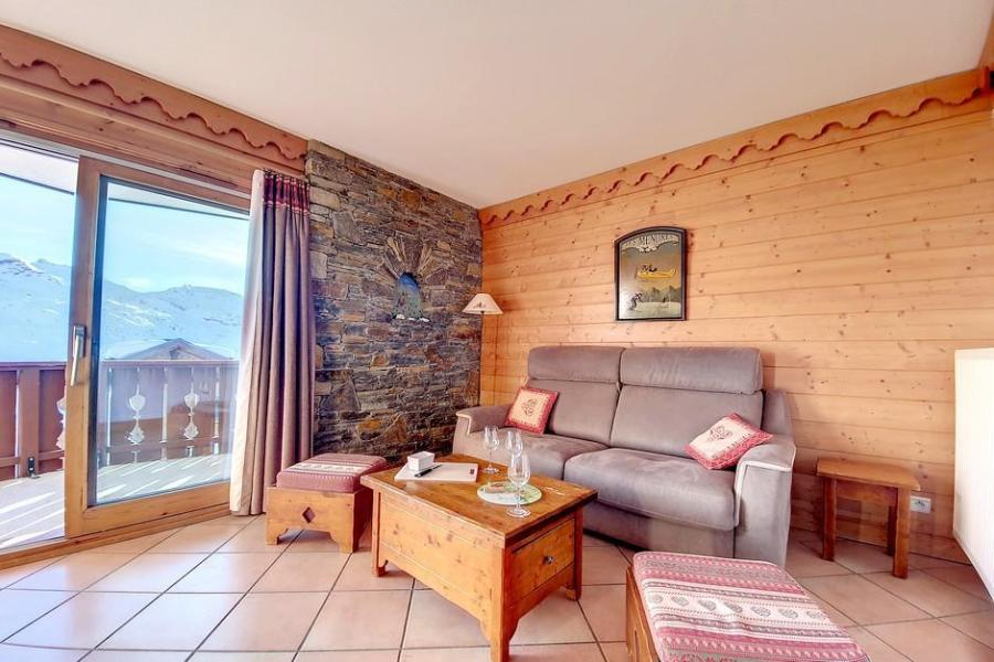 Wakacje w górach Apartament 3 pokojowy 6 osób (002D) - La Résidence les Alpages de Reberty - Les Menuires - Pokój gościnny