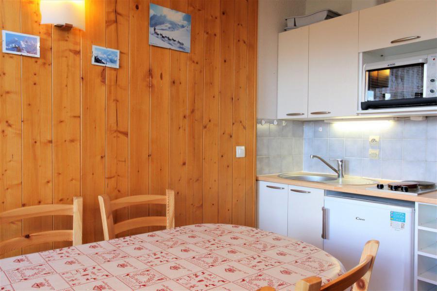Vacanze in montagna Appartamento 2 stanze con alcova per 4 persone (B22) - La Résidence les Bergers - La Toussuire - Cucinino