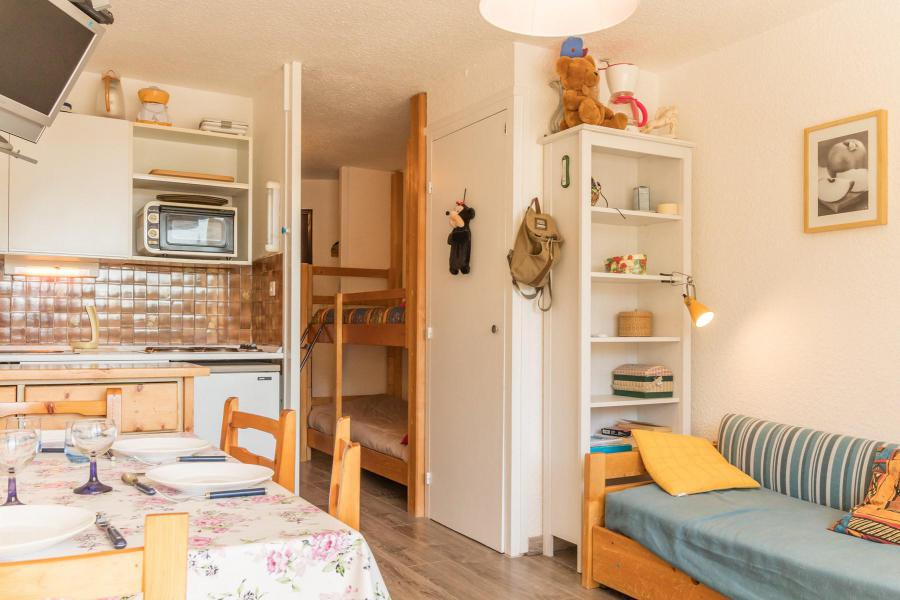 Vacanze in montagna Studio con alcova per 4 persone (INNO08) - La Résidence les Chalmettes - Montgenèvre