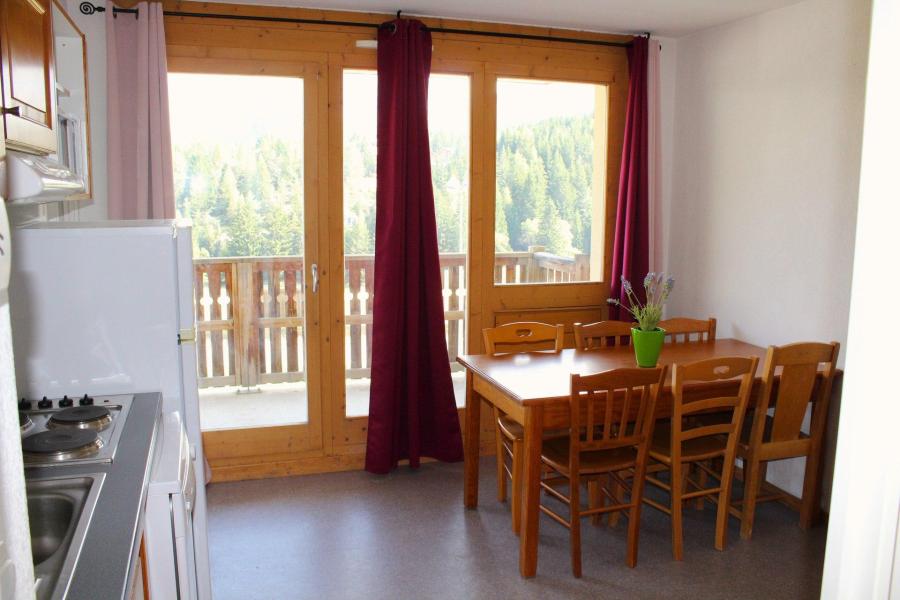 Vacaciones en montaña Apartamento cabina 2 piezas para 6 personas (CD21) - La Résidence les Chaumettes - Superdévoluy - Estancia