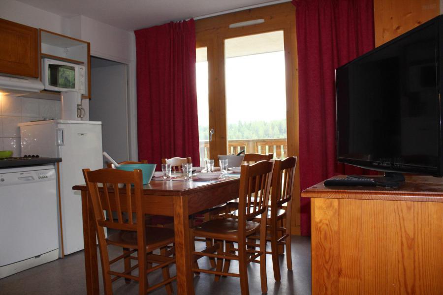 Vakantie in de bergen Appartement 2 kamers bergnis 6 personen (CD24) - La Résidence les Chaumettes - Superdévoluy - Woonkamer
