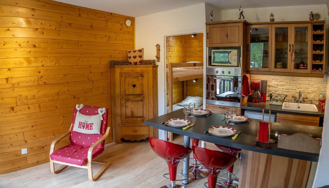 Vacaciones en montaña Apartamento cabina para 4 personas (606) - La Résidence les Ecrins - Les Orres - Estancia
