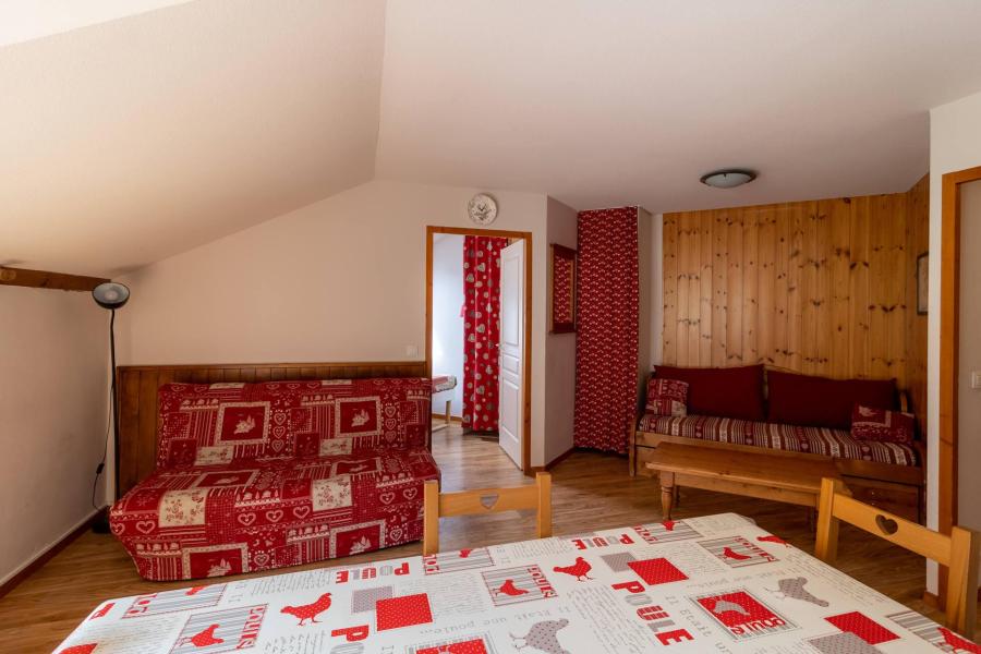 Holiday in mountain resort 2 room apartment sleeping corner 6 people (MBB307) - La Résidence les Eglantines - Les Orres - Living room