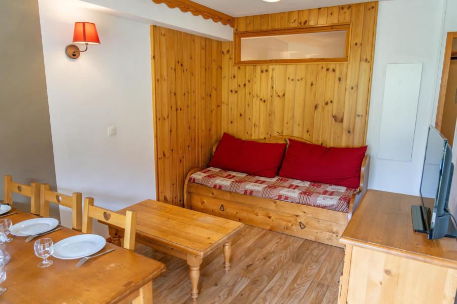 Urlaub in den Bergen 2-Zimmer-Holzhütte für 6 Personen (MBB111) - La Résidence les Eglantines - Les Orres - Wohnzimmer