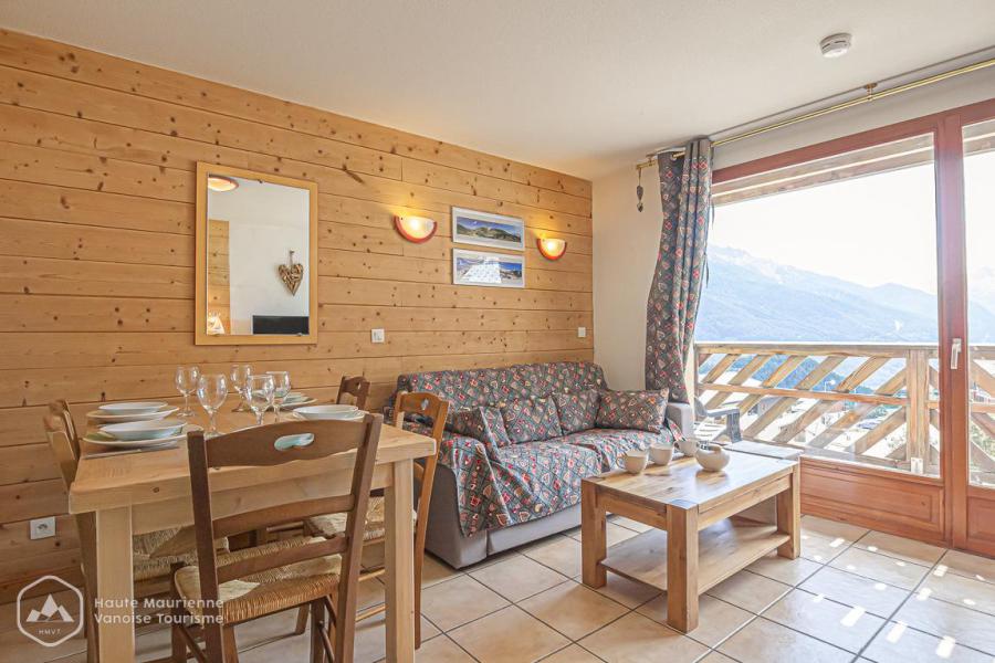Vakantie in de bergen Appartement 2 kabine kamers 4-6 personen (B2.30) - La Résidence les Flocons d'Argent - Aussois - Woonkamer