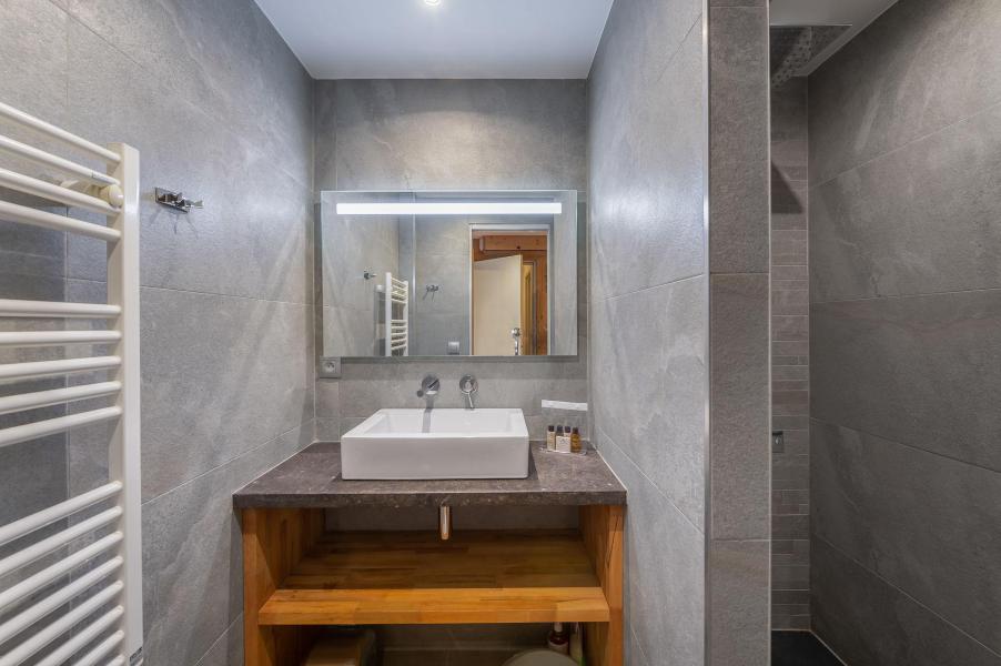 Vacaciones en montaña Apartamento cabina 2 piezas para 4 personas (A21) - La Résidence les Hauts de Chavière - Val Thorens - Cuarto de ducha