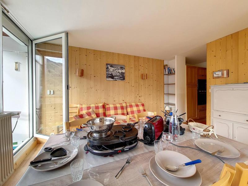 Urlaub in den Bergen 2-Zimmer-Appartment für 6 Personen (D27) - La Résidence les Lauzes - Les Menuires - Essbereich