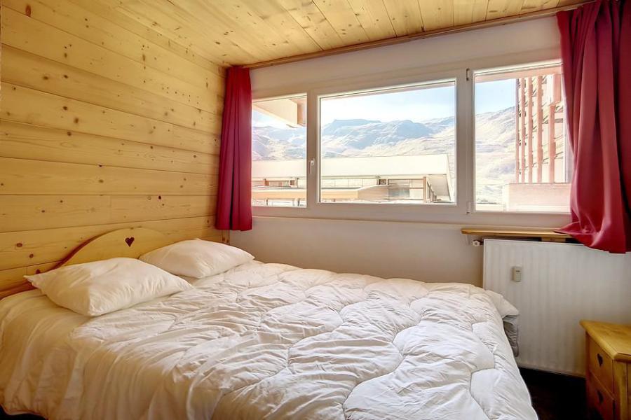 Vakantie in de bergen Appartement 3 kamers 6 personen (B1) - La Résidence les Lauzes - Les Menuires - Kamer
