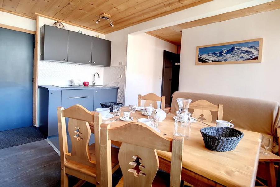 Vacances en montagne Appartement 3 pièces 6 personnes (B1) - La Résidence les Lauzes - Les Menuires - Séjour