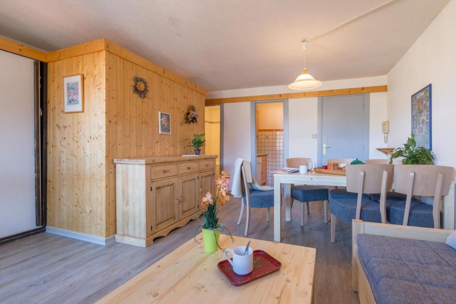 Urlaub in den Bergen 2-Zimmer-Holzhütte für 6 Personen (434) - La Résidence les Mélèzes - Serre Chevalier - Wohnzimmer
